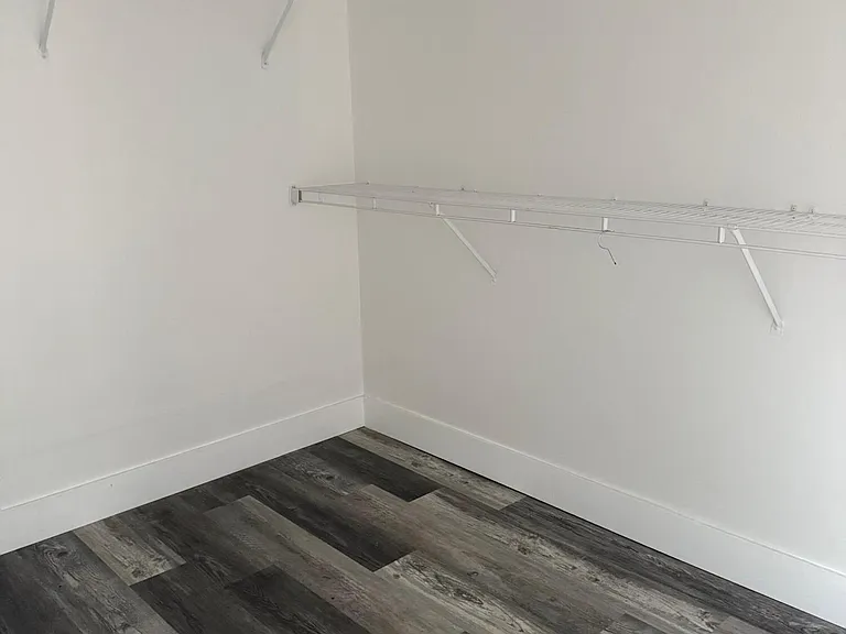 822 NW Sorrento Ln — Photo 11