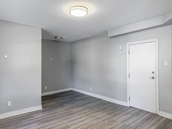 4th image of 382 Dovercourt Rd #18