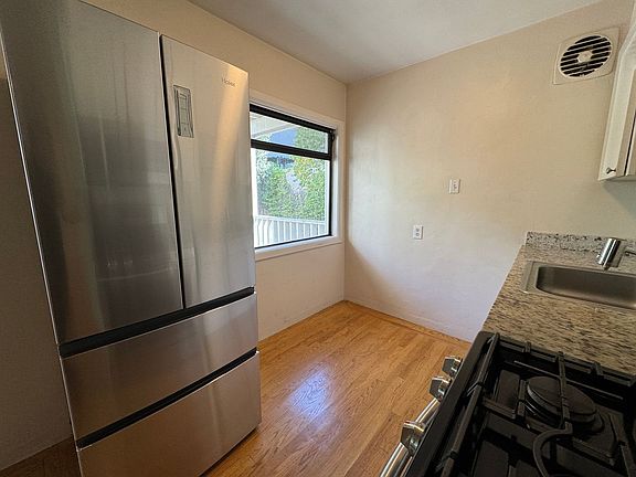 5th image of 1608-1610 Vallejo St #1608
