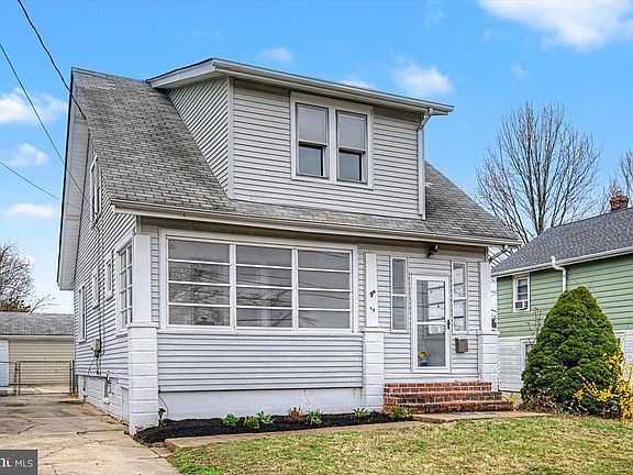 2nd image of 13 N Clifton Ave