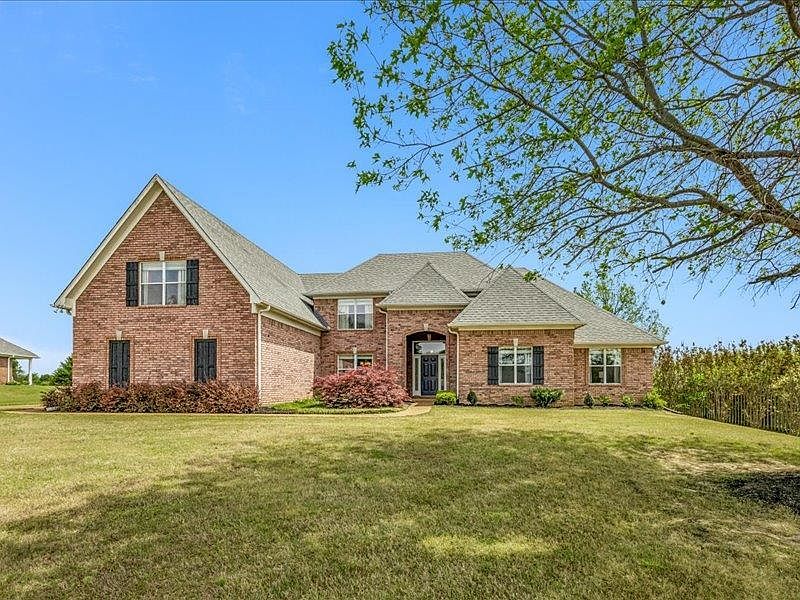 1st image of 4234 S Forest Hill Dr