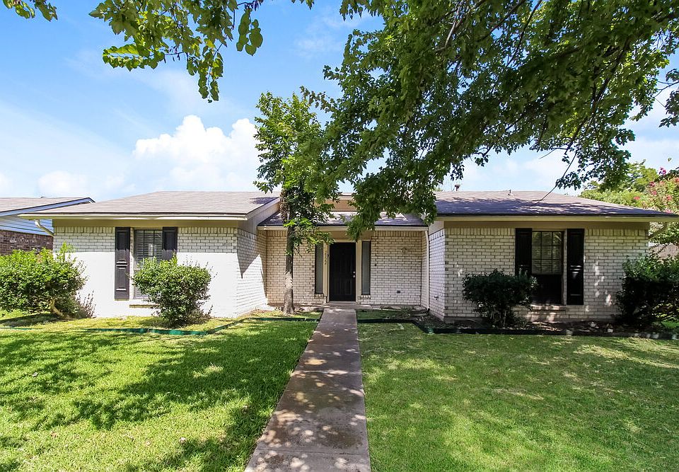 1st image of 2322 Pueblo Dr