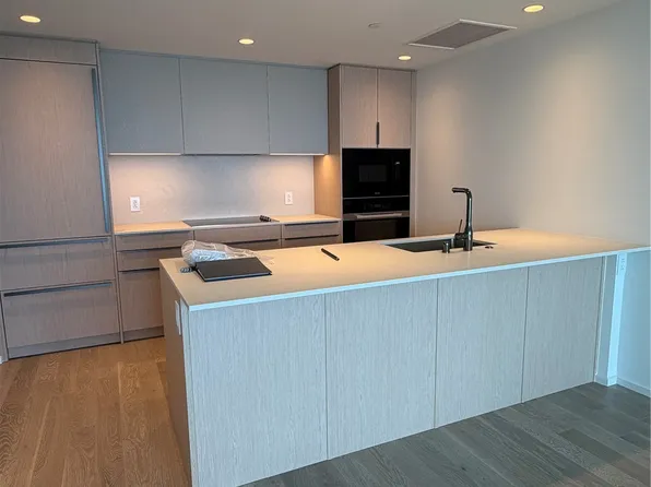 333 Ward Ave #2801, Honolulu, HI 96814