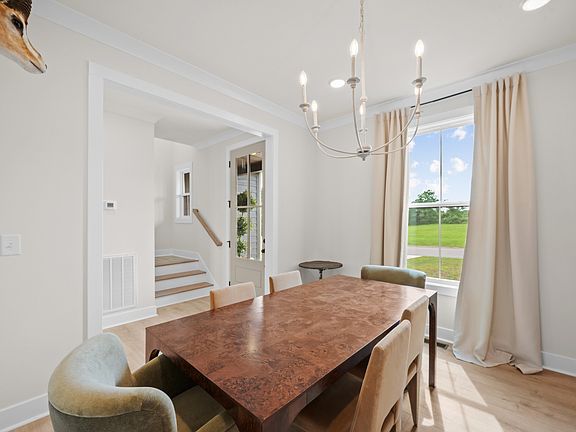 5th image of 1601 Legacy Ct