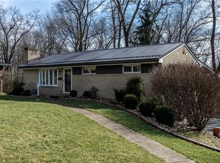310 Westbrook Dr, Butler, PA