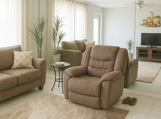 115 Coventry E #115, West Palm Beach, FL 33417
