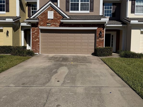 6342 Autumn Berry Cir