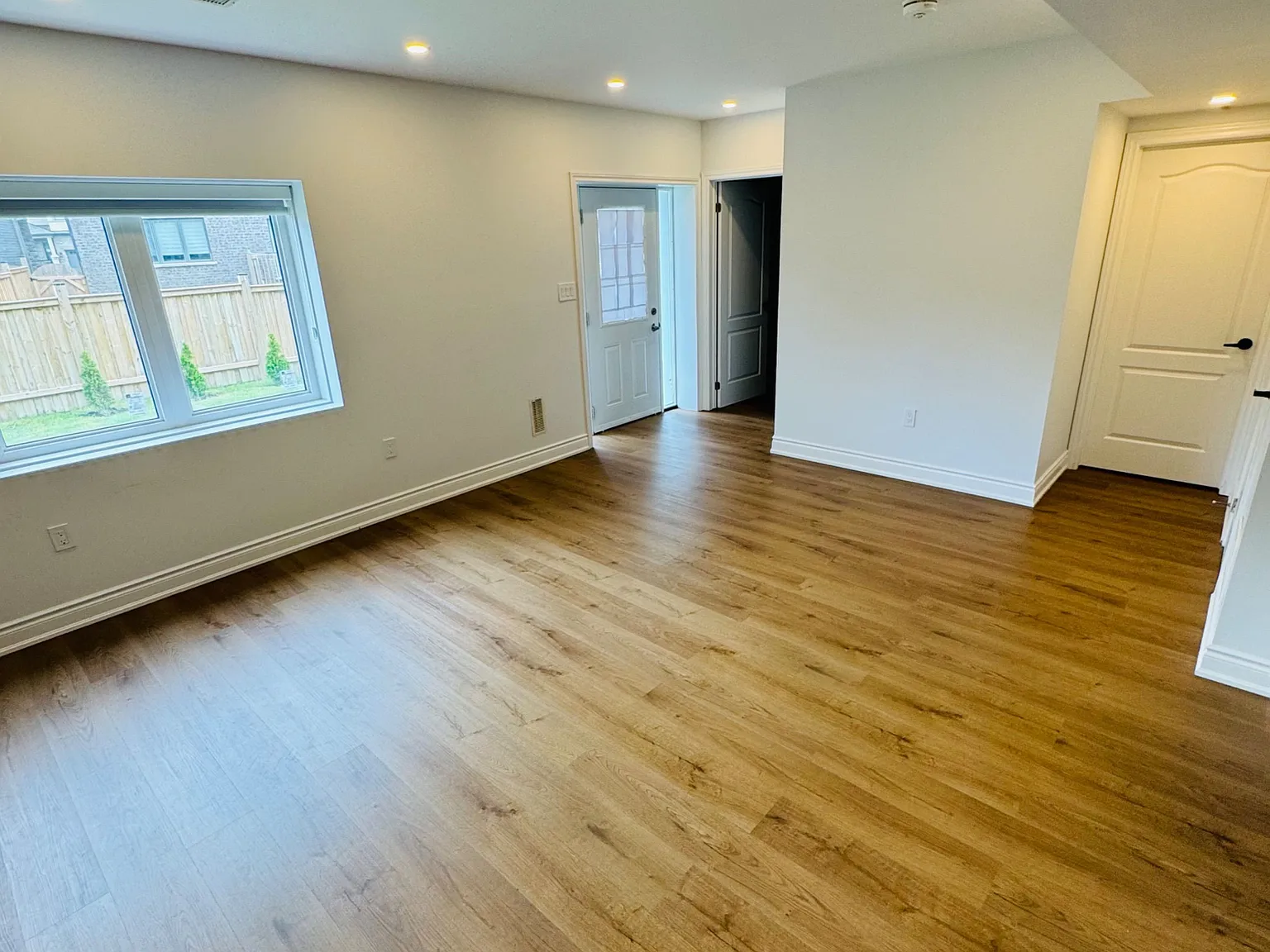 2 bed, $1,700 — Photo 2