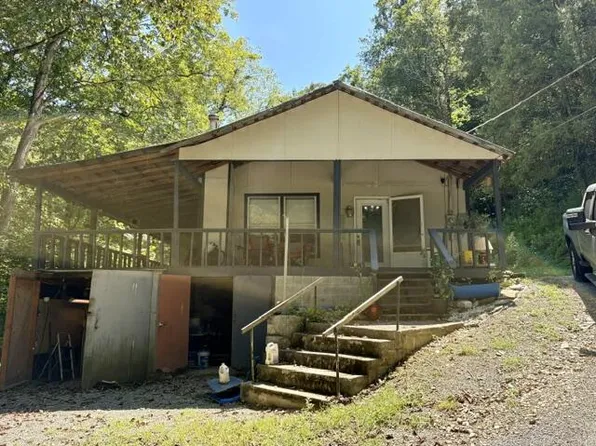 207 Buck Ln, Gainesboro, TN 38562