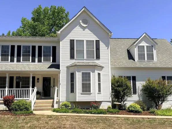11483 Pleasant Dr, King George, VA 22485