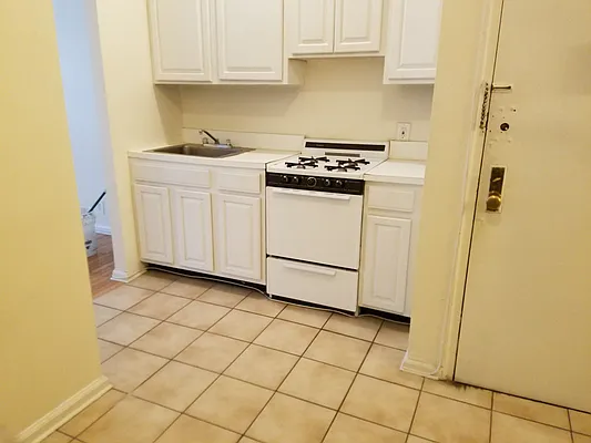 Rented by Keller Williams NYC | media 3