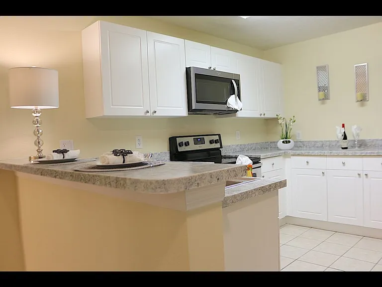 8852 Grand Palms Cir #A — Photo 8