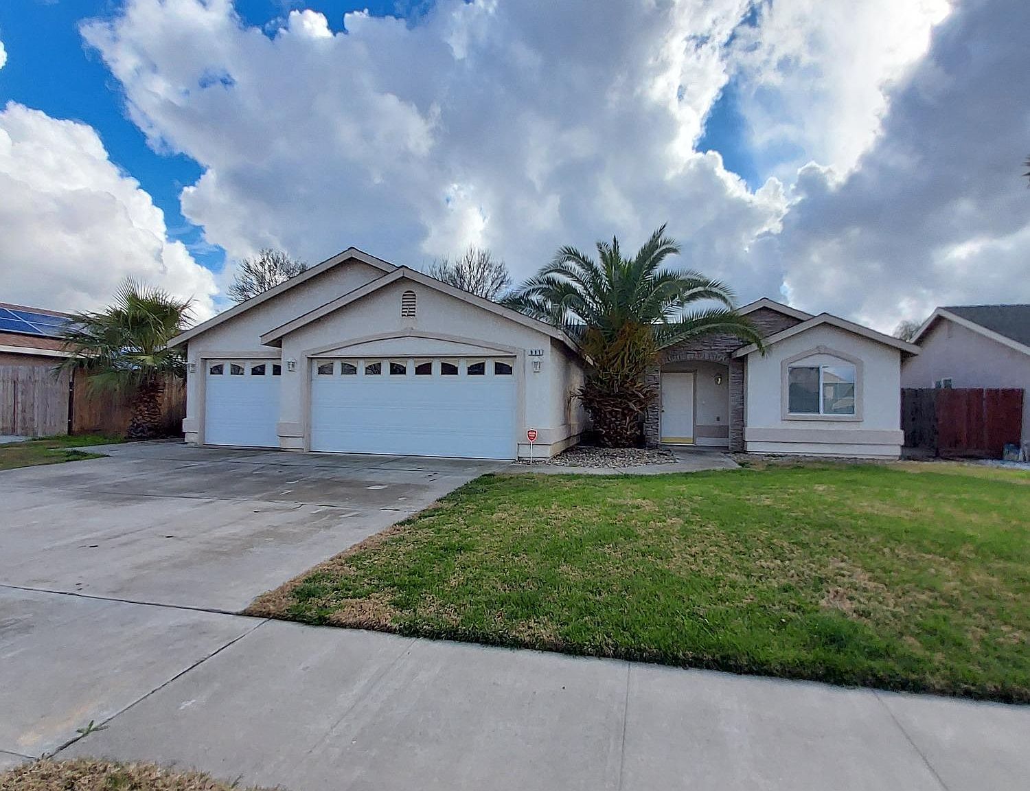 981 Yosemite Dr, Lemoore, CA 93245 Zillow