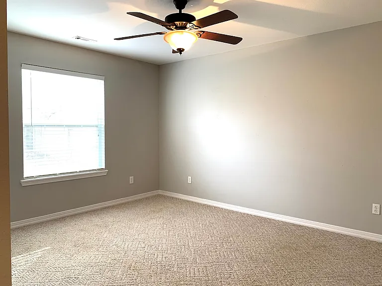 3008 Levi Ln — Photo 8