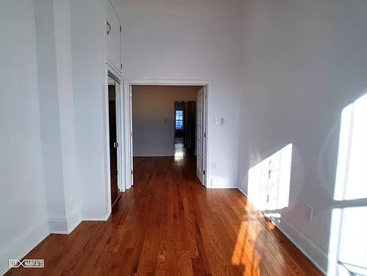 Rented by Citi Habitats | media 13