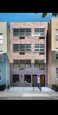 Rented by Century 21 Metropolitan | media 9