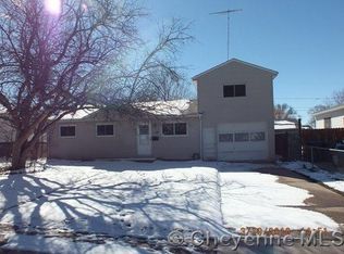 138 Ahrens Ave, Cheyenne, WY 82007