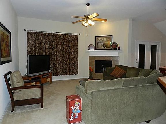 4th image of 314 Highland Creek Dr