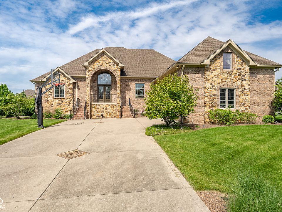 1st image of 4890 Benthaven Dr E