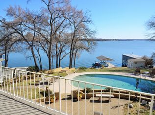 47 Shoreline Dr, Malakoff, TX 75148