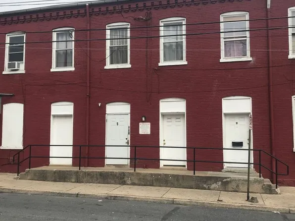 568 Manor St - Residential, 568 Manor St #2, Lancaster, PA 17603