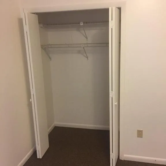 82 Iron Mountain Dr #84B — Photo 2