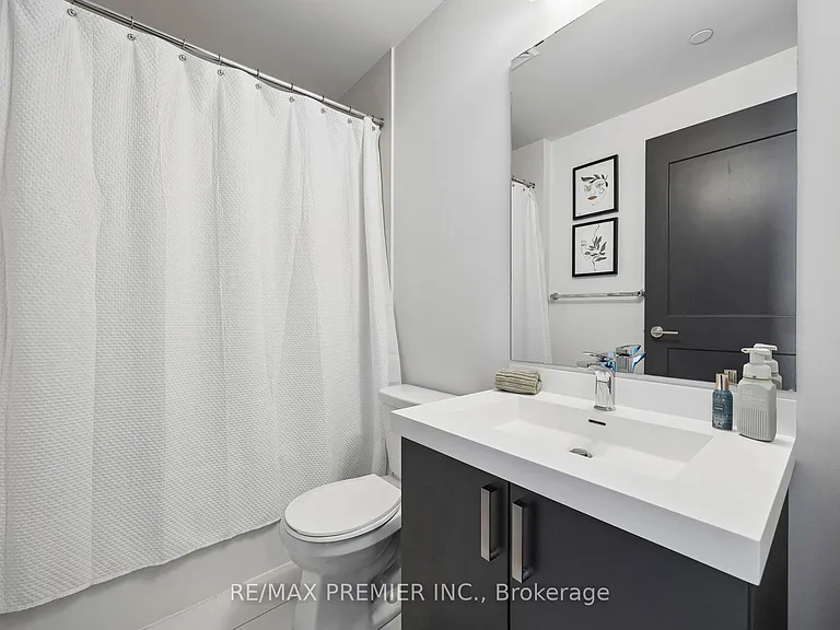 7895 Jane St #1717 — Photo 19