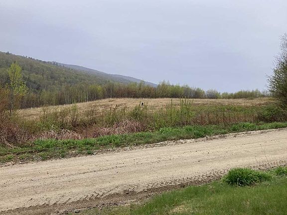 2nd image of 124 Brock Hill Road