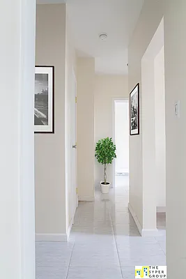 Rented by The Syper Group | media 4