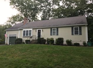 36 Glen St, Mansfield, MA 02048