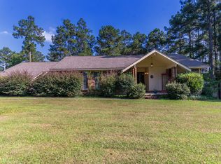 158 Lynn Ray Rd, Petal, MS 39465