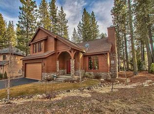 50 Oak Ct, Blairsden, CA