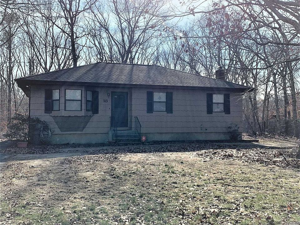 1st image of 18 Campbell Dr