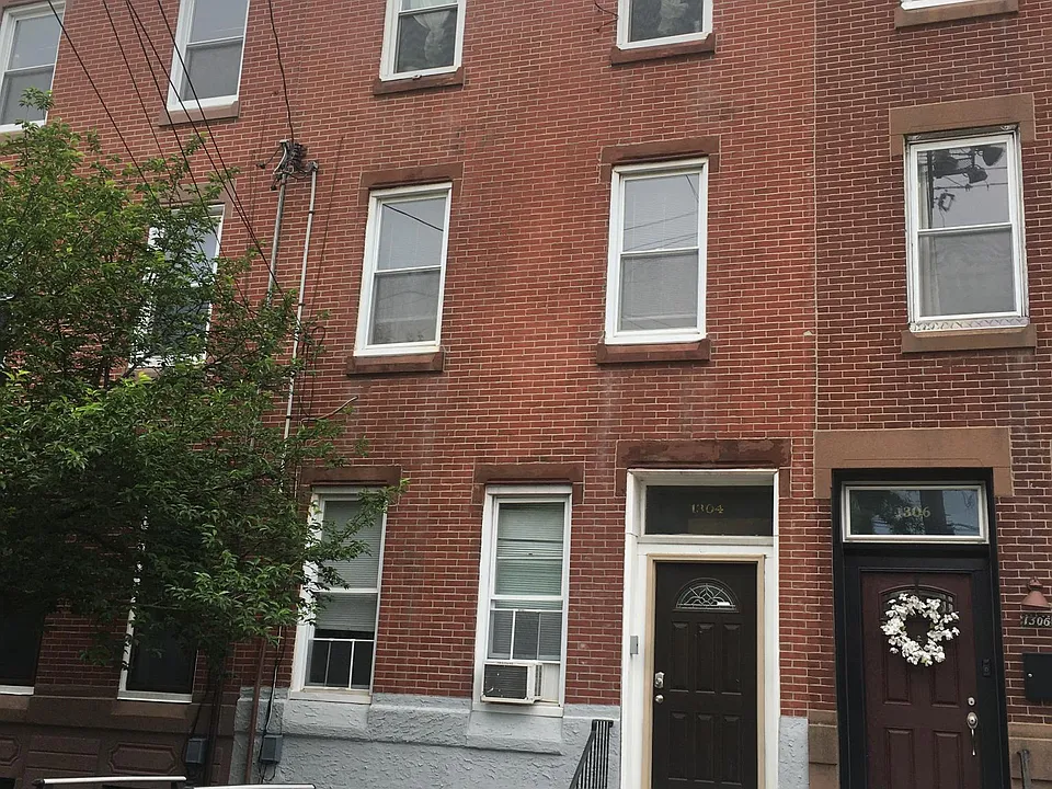 1304 E Columbia Ave #2