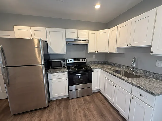 1715 N Bailey St — Photo 2