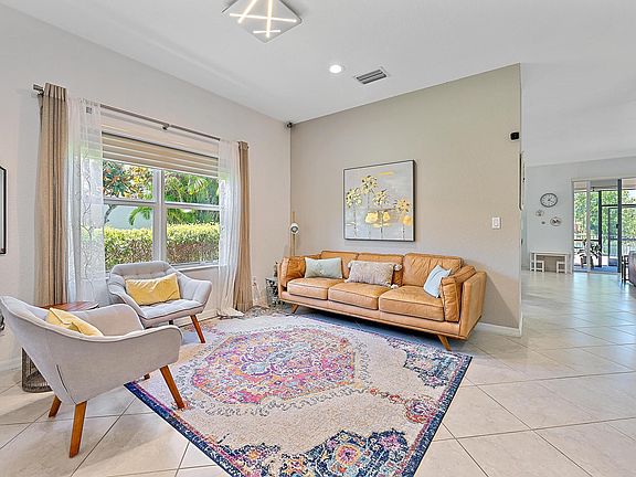 4th image of 119 Whale Cay Way