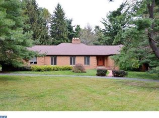 102 Harvey Ln, Chadds Ford, PA 19317