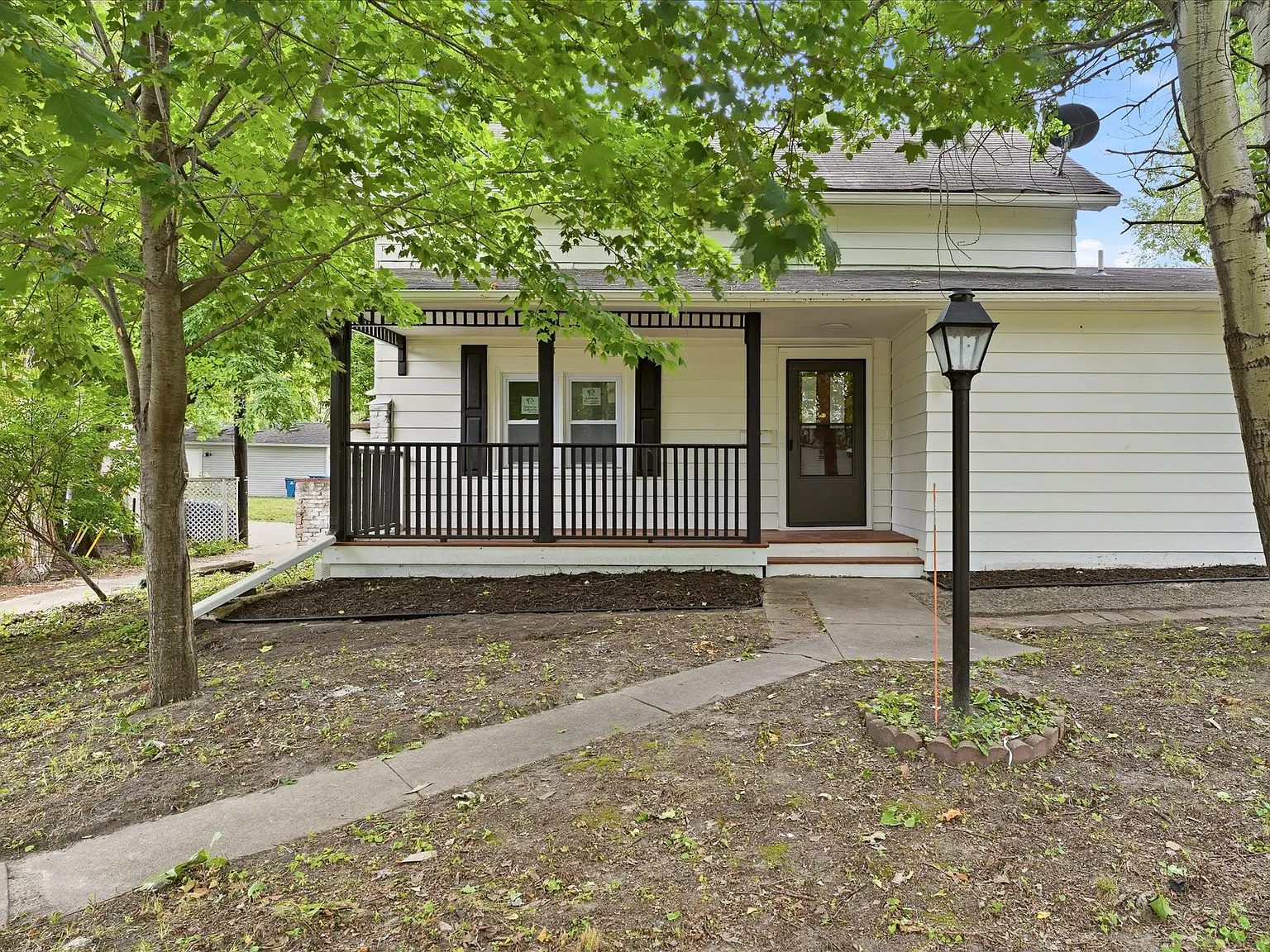 Robbinsdale Single Family Home 3/3/2 Fully Renovated — Photo 3