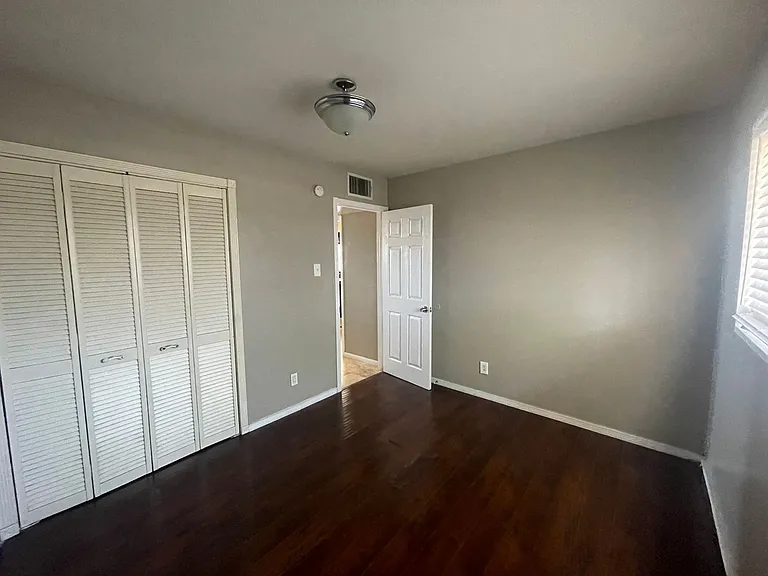 2200 Dune Dr — Photo 7
