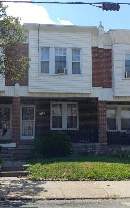 2nd image of 312 Devereaux Ave