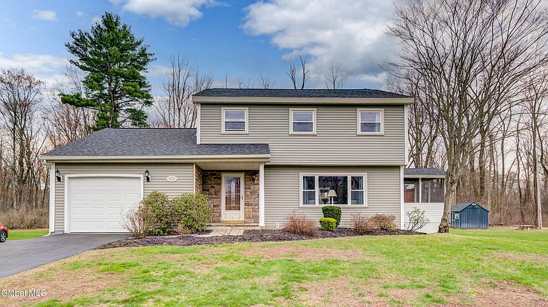 2nd image of 4328 Buckingham Drive