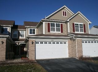 365 McGrath Dr, Oswego, IL 60543