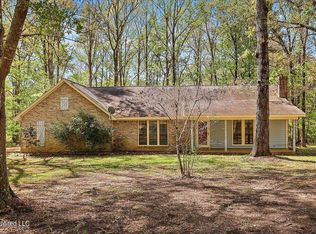 86 Riverbend Dr, Brandon, MS 39047