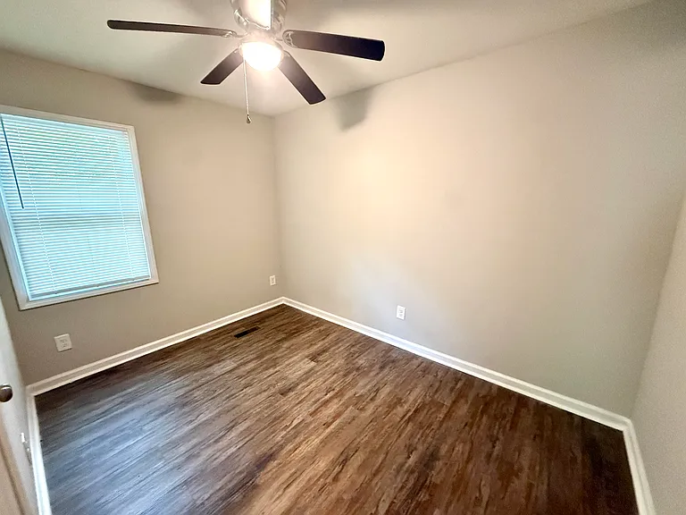 705 Julian St — Photo 16