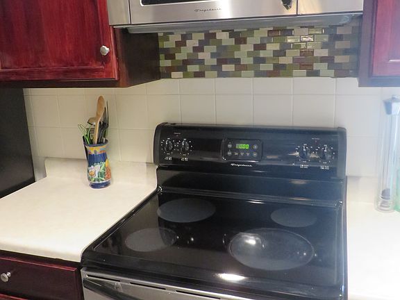 5th image of 1501 Bridgeway Dr