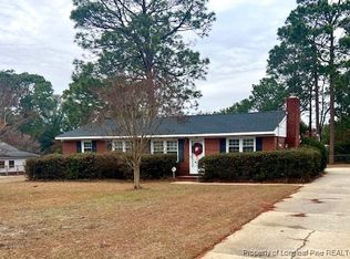 225 Vineland Dr, Fayetteville, NC 28306