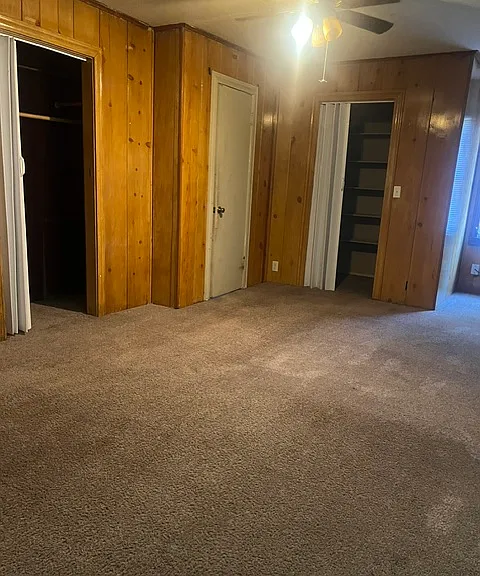 1910 Oaklawn Dr — Photo 20