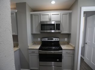 78 Maple Ave, Windsor, CT 06095