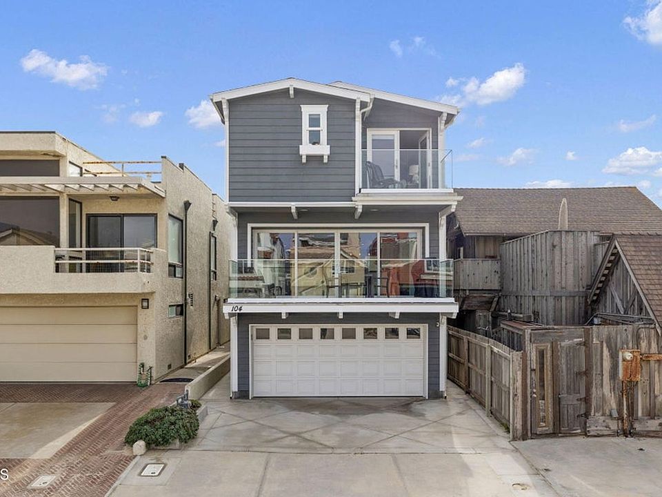 1st image of 104 La Brea St
