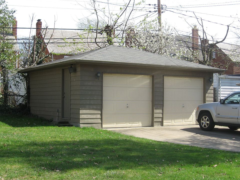 2 1/2 car garage is only 12 years old! 